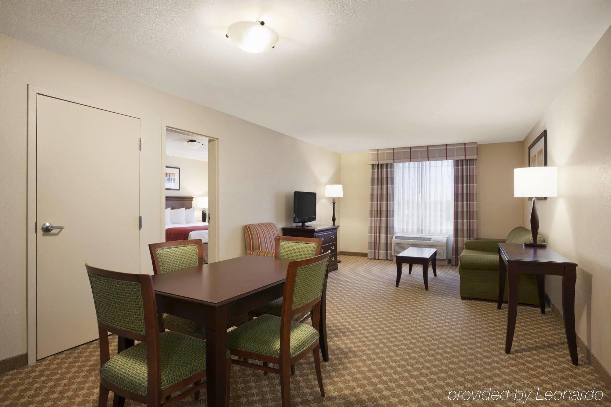 Holiday Inn & Suites - Barstow By Ihg Luaran gambar